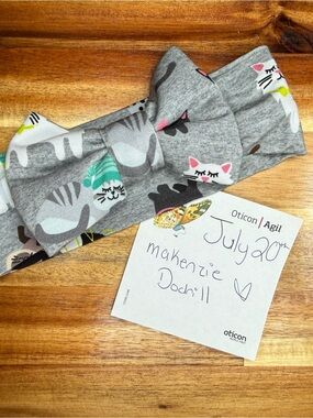 Little Sleepies Grey Cozy Cats Print Bow Headband with Pink & Green Accents